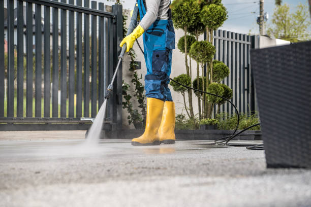 Best Parking Lot and Garage Cleaning  in Nashotah, WI